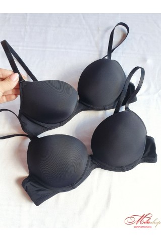 Классический гладкий бюстгальтер Lora Iris 621 70В