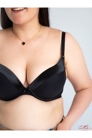 Гладкий бюстгальтер на кісточках з гелевим пуш-ап Lauma 99580