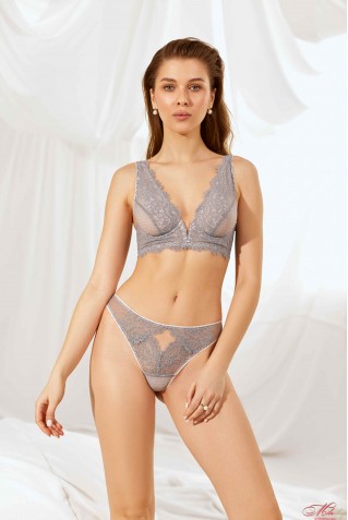 Трусики бразилиана из кружева Your Touch NM-2112