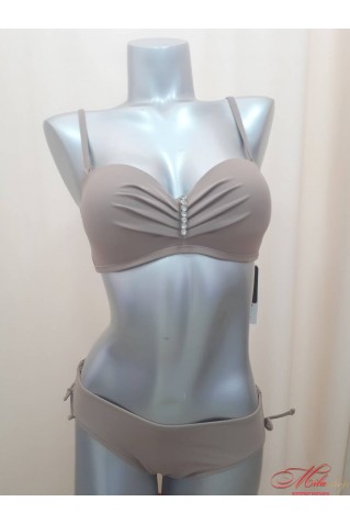 Купальник бандо с трусиками-слип и декоративной брошью SIsianna 58122