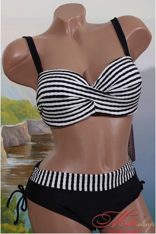 Купальник бандо на чашку Д с высокими трусиками Samegame 16668